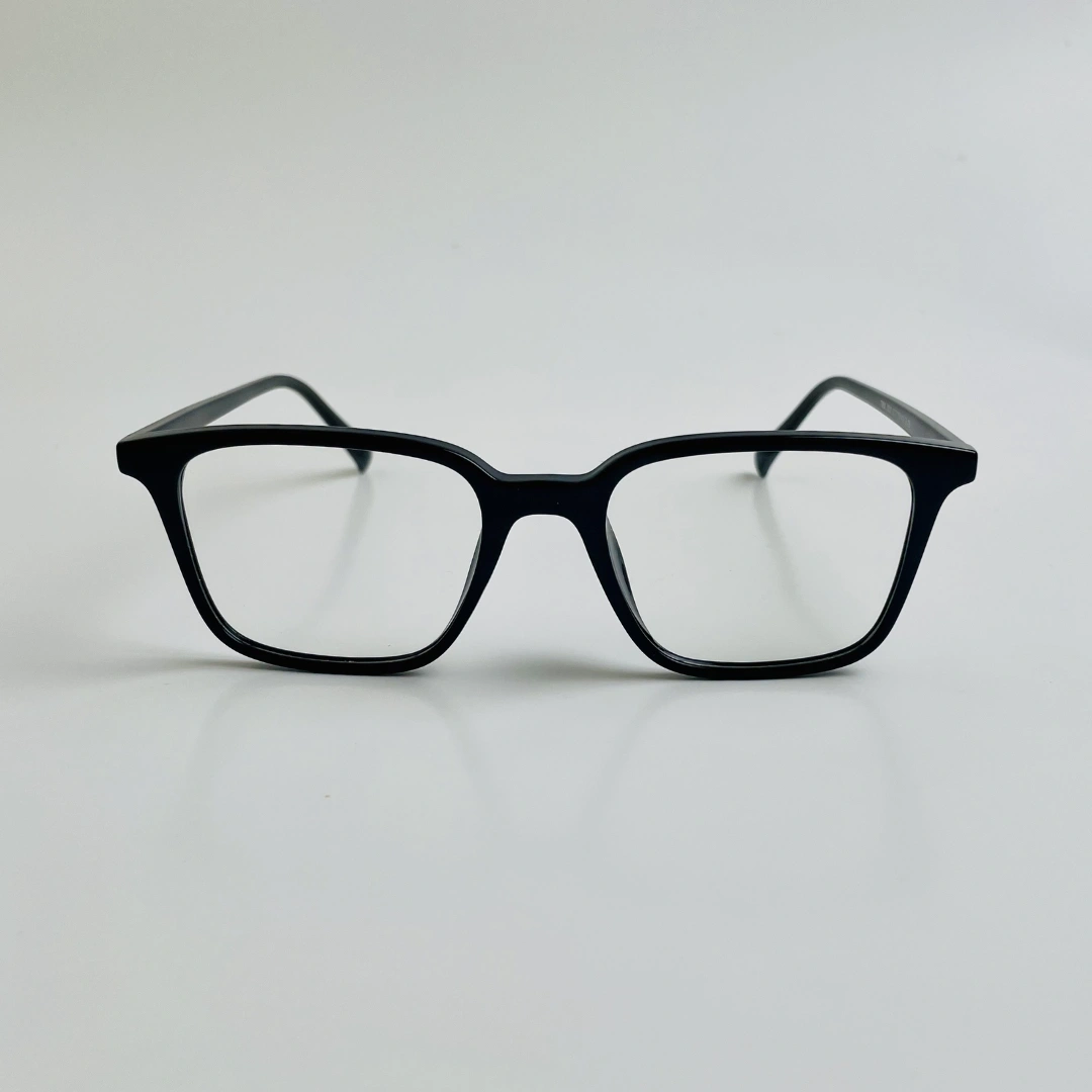 Vanguard Specs | Black